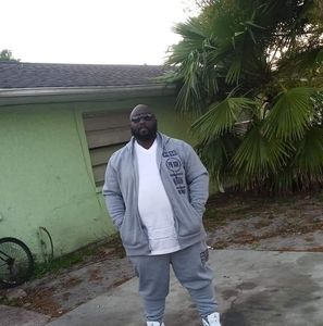 Meet your Posher, Dewayne